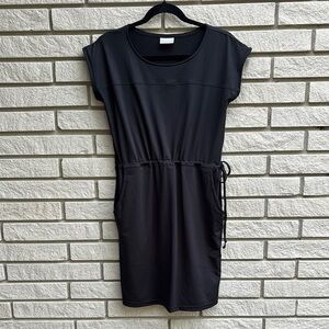 Columbia Black Stretch Casual Mini Dress w Pockets and Drawstring Waist Size XS